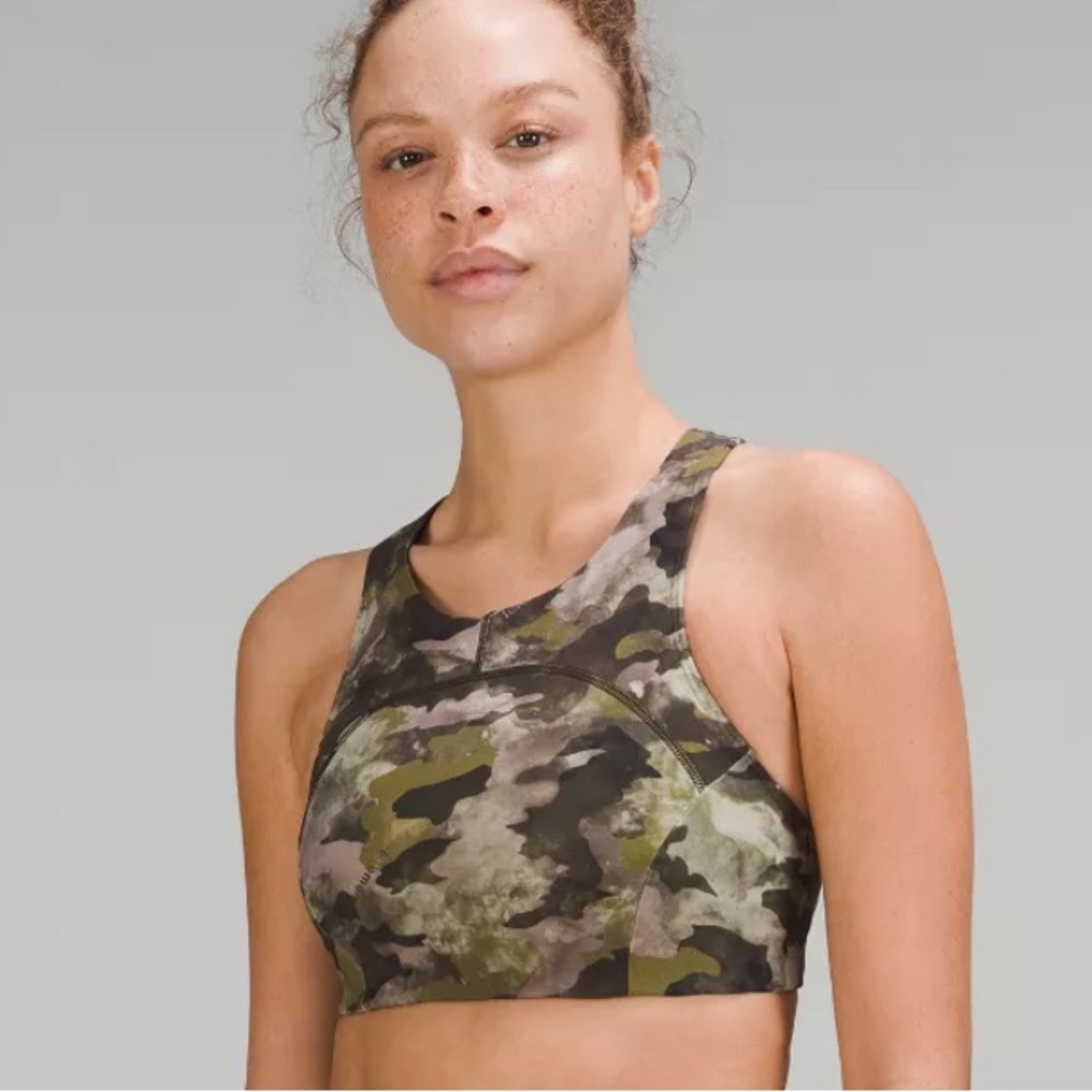 Lululemon Tough Train High-Neck bra 8